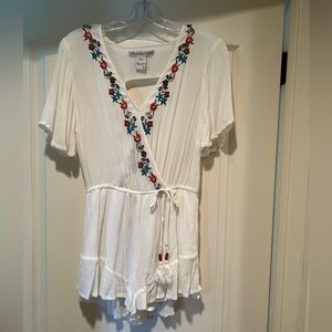 American Rag Cie White Romper with floral embroidery detailing